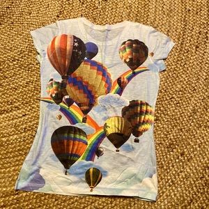 Air balloon themed t-shirt
